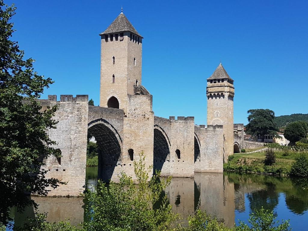 Regourd Hotel Cahors Esterno foto