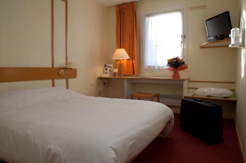 Regourd Hotel Cahors Esterno foto